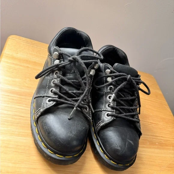 Dr. Martens | Shoes | Dr Martens Vintage Y2k Black Leather  display picture 1